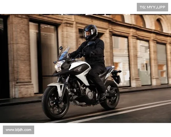 雅马哈车队斩获世界摩托车耐力赛铃鹿8小时三连冠再创辉煌